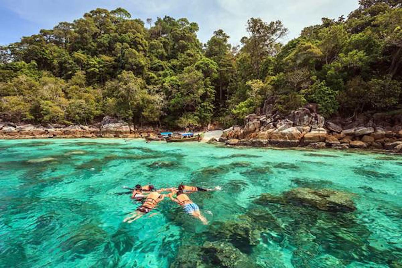 Bayview Sunset Hotel Koh Lipe Exterior foto